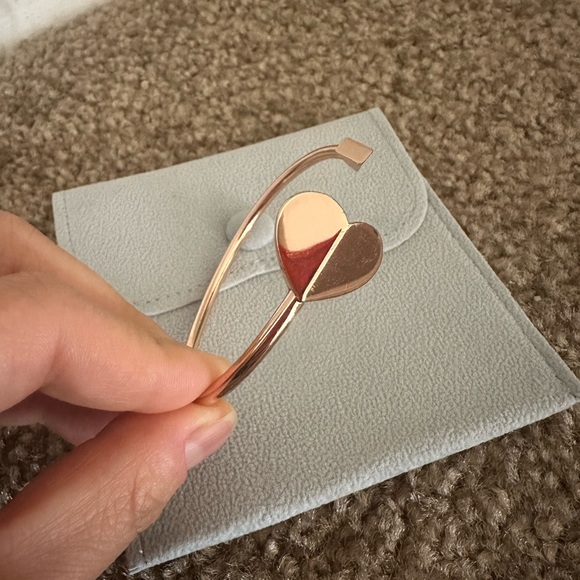 kate spade Heritage Metal Spade Rose Gold Flex Cuff Bracelet - Picture 9 of 10